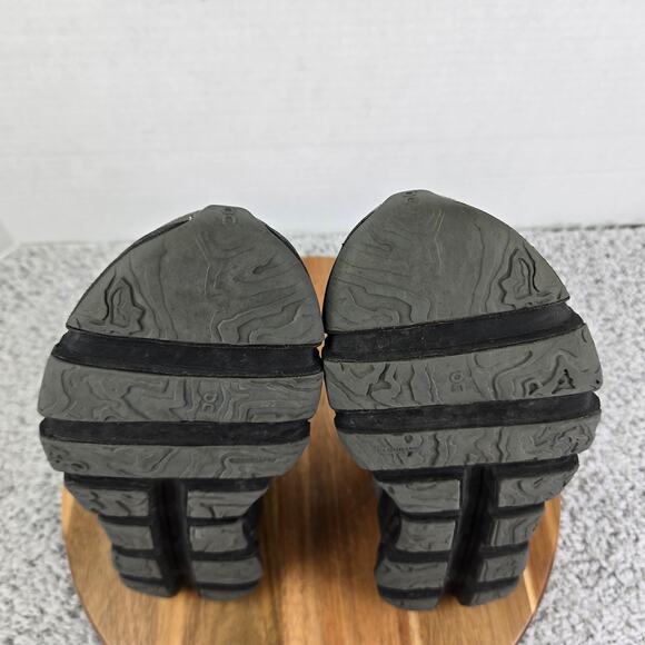 On Running Cloudaway Triple Black Athletic Lace Up Daily Gym Sneaker Womens 8 - Picture 10 of 13